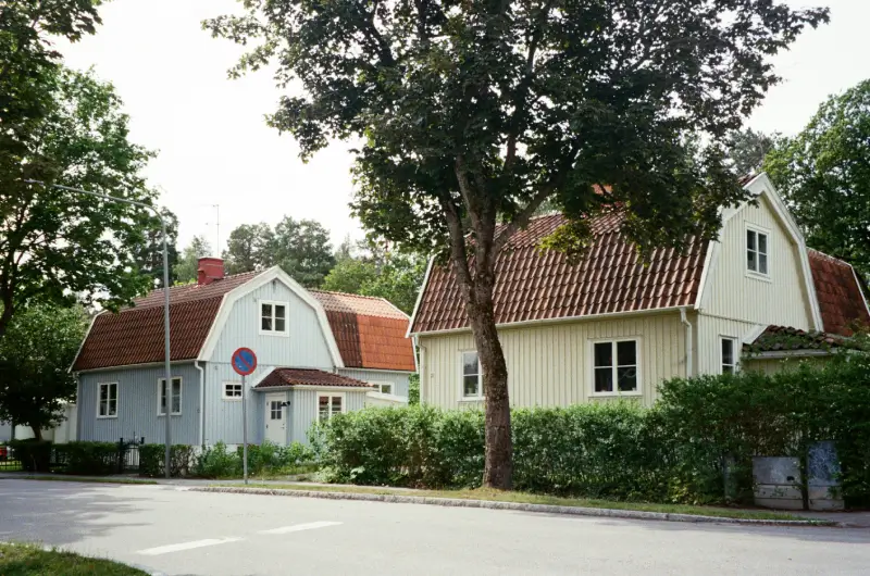 Our House Removal Services in Camden