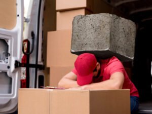 Moving Heavy Items Cost in London, UK